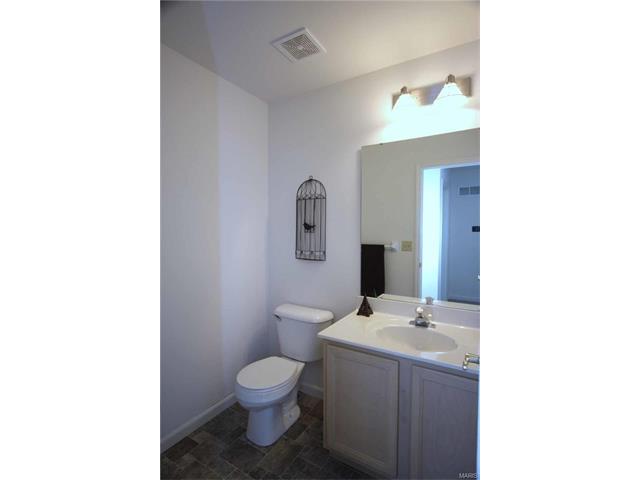 623 Hawk Run Dr, O'fallon, MO 63368 photo 24