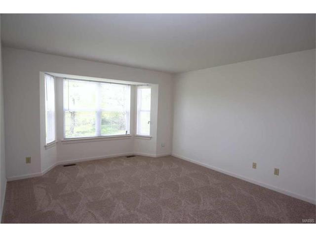623 Hawk Run Dr, O'fallon, MO 63368 photo 16