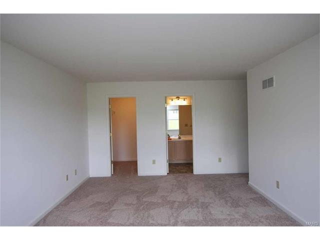 623 Hawk Run Dr, O'fallon, MO 63368 photo 34