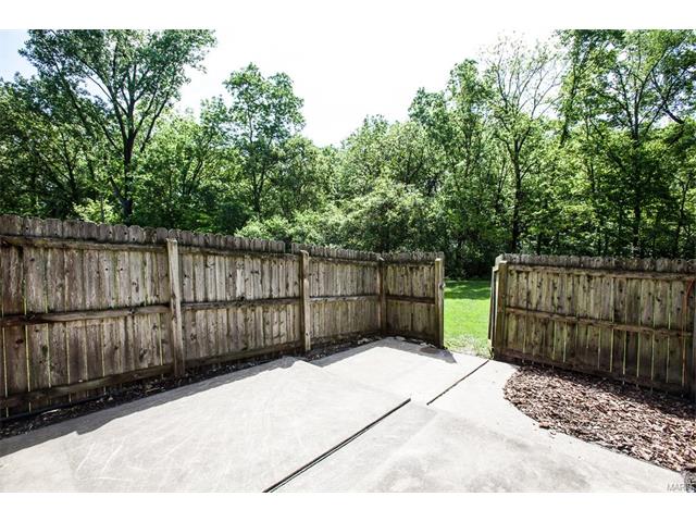200 Braeshire Dr #A, Ballwin, MO 63021 photo 17
