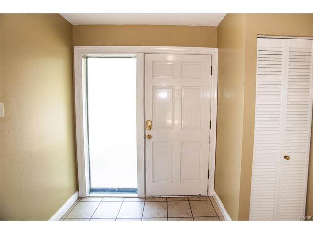 200 Braeshire Dr #A, Ballwin, MO 63021 photo 5