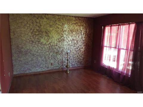 2836 Circle Dr, Alton, IL 62002 photo 9