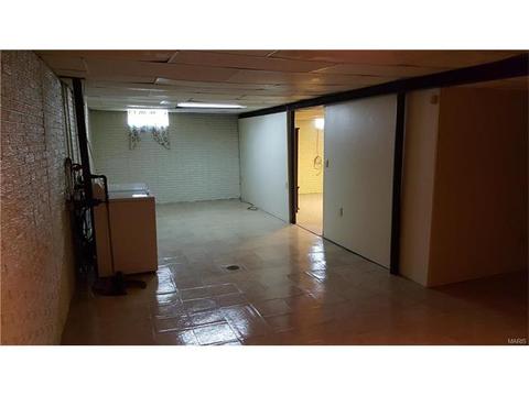 2836 Circle Dr, Alton, IL 62002 photo 17