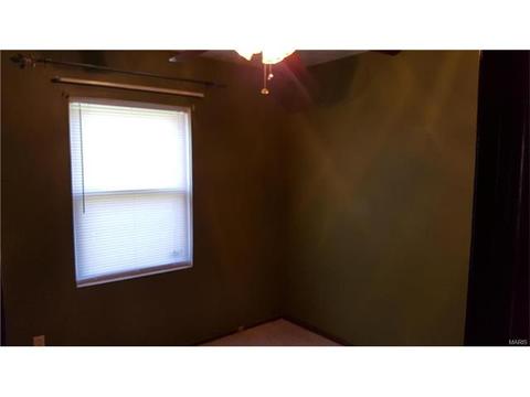 2836 Circle Dr, Alton, IL 62002 photo 11