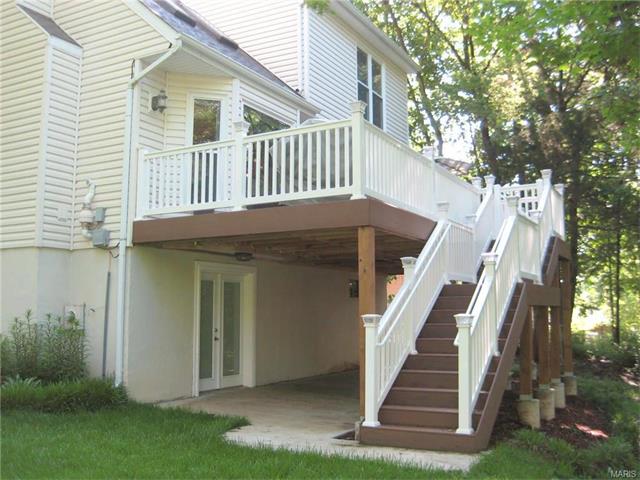 104 Willow Dr, Eureka, MO 63025 photo 2