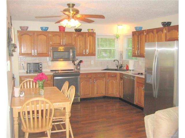 104 Willow Dr, Eureka, MO 63025 photo 5