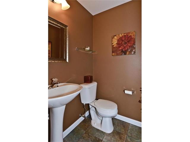 420 Red Coat, O'fallon, MO 63366 photo 14