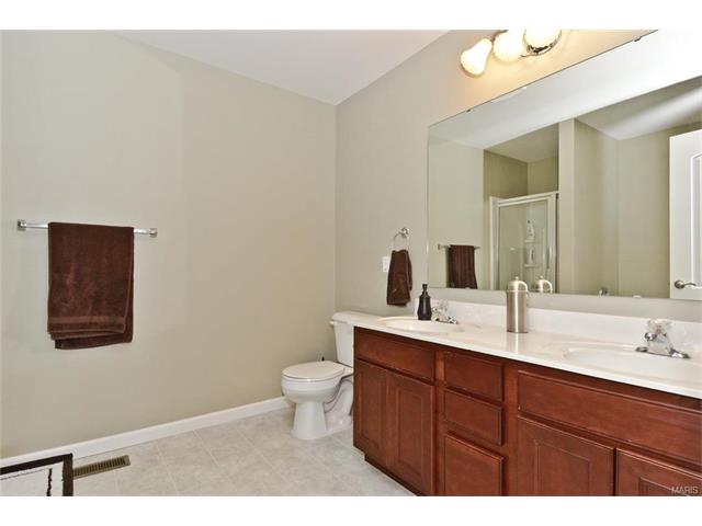 420 Red Coat, O'fallon, MO 63366 photo 7