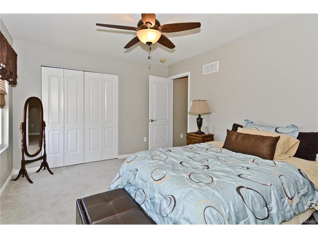 420 Red Coat, O'fallon, MO 63366 photo 20