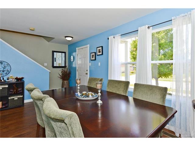 420 Red Coat, O'fallon, MO 63366 photo 4