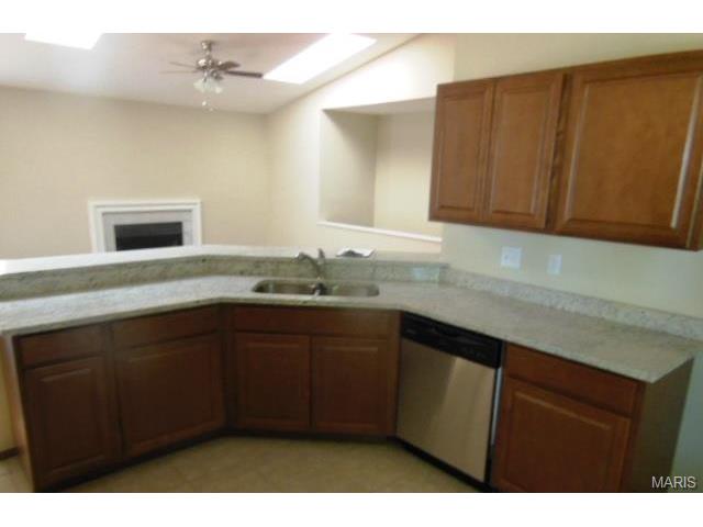 6317 Long Timber Dr, O'fallon, MO 63368 photo 6