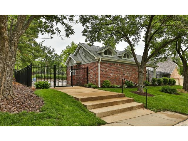 160 Kehrs Mill Bend Dr, Ballwin, MO 63011 photo 23