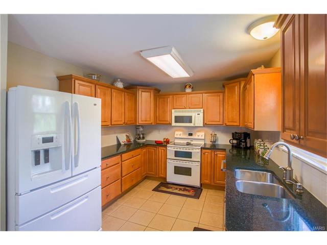 427 Clayheath Ct, Ballwin, MO 63011 photo 6