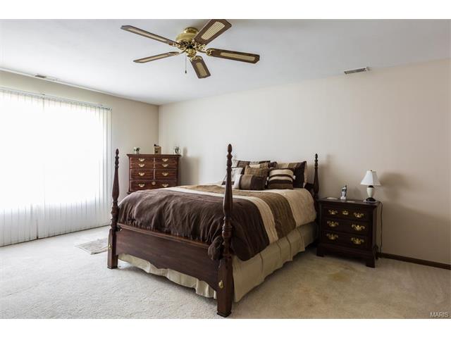 1201 Lofty Pt #D, Ballwin, MO 63021 photo 7