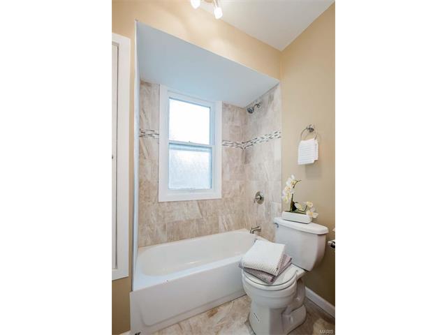 22 Lee Ave, Saint Louis, MO 63135 photo 21
