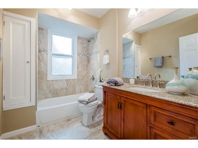 22 Lee Ave, Saint Louis, MO 63135 photo 19