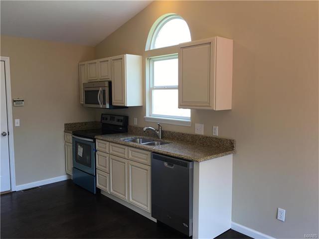 46 Red Cedar, Saint Charles, MO 63303 photo 6