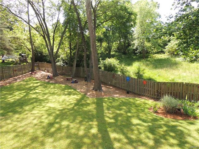 1284 Cottagemill Dr, Ballwin, MO 63021 photo 23