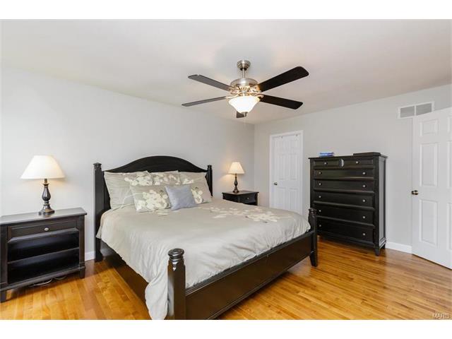 902 Pontoison, Ballwin, MO 63021 photo 27