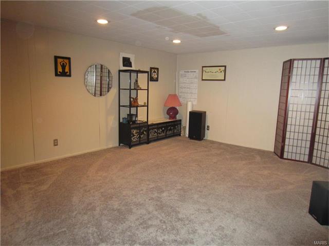 610 Marcel Dr, Ballwin, MO 63011 photo 11