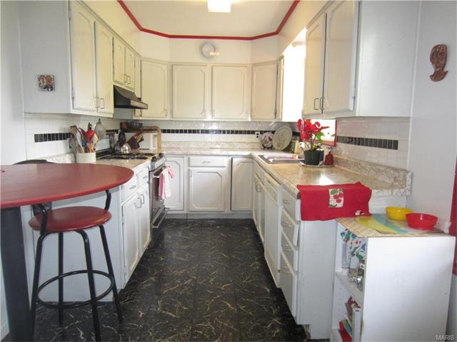 610 Marcel Dr, Ballwin, MO 63011 photo 3