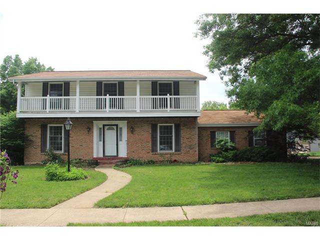 300 Croydon Ln, Ballwin, MO 63021 photo 1