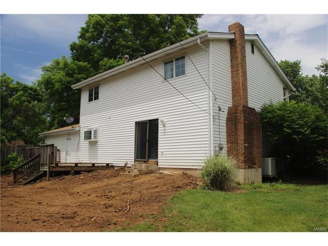 300 Croydon Ln, Ballwin, MO 63021 photo 20