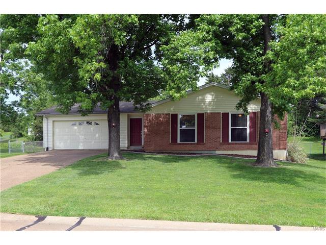 402 Coventry Ln, Ballwin, MO 63021 photo 1