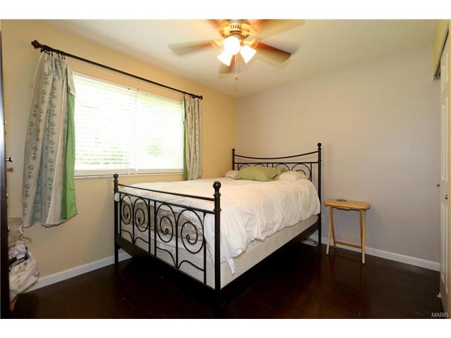 402 Coventry Ln, Ballwin, MO 63021 photo 15