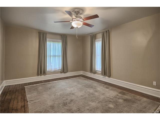 429 Wesley Ave, Saint Louis, MO 63135 photo 24