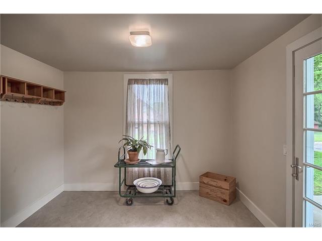 429 Wesley Ave, Saint Louis, MO 63135 photo 16