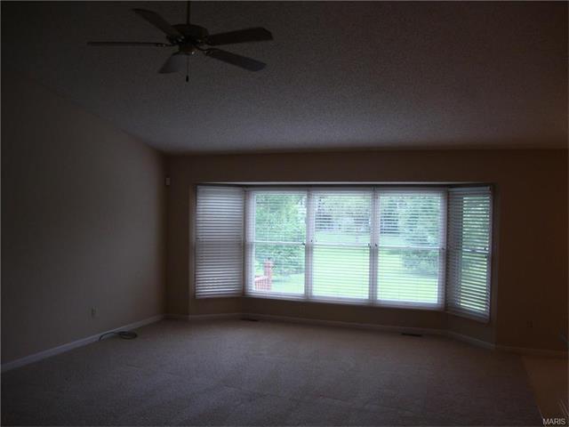 2151 Ingalls Cir, O'fallon, MO 63368 photo 4