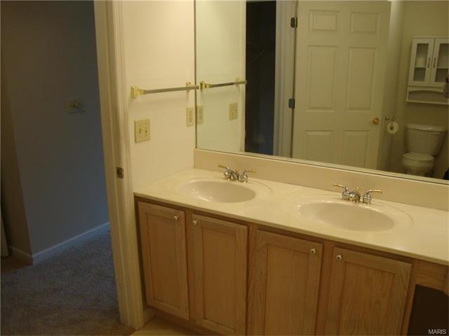 2151 Ingalls Cir, O'fallon, MO 63368 photo 9