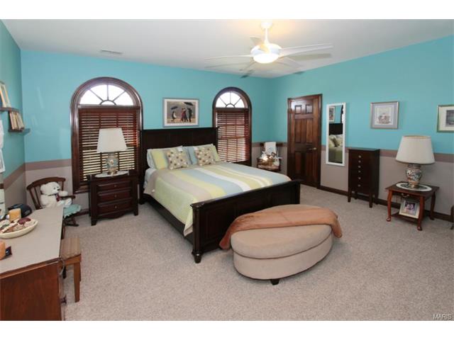 32 Rathfarnum Ln, Weldon Spring, MO 63304 photo 24
