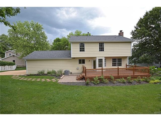 360 Fox Den, Ballwin, MO 63021 photo 24