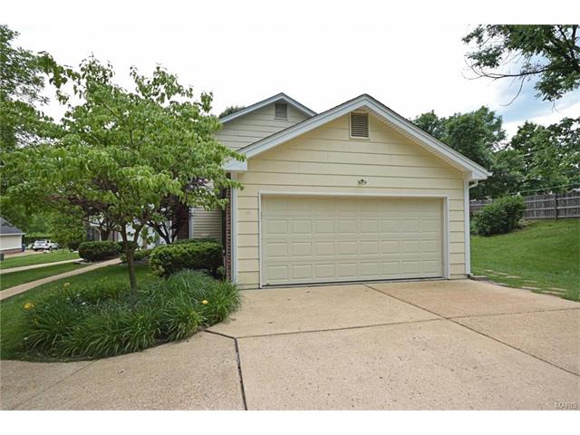 360 Fox Den, Ballwin, MO 63021 photo 20