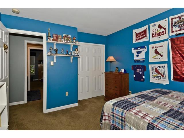 415 Leicester Sq, Ballwin, MO 63021 photo 28