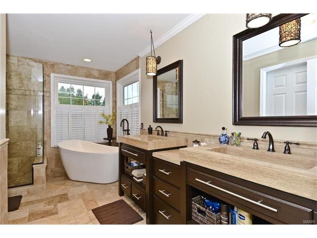 415 Leicester Sq, Ballwin, MO 63021 photo 21