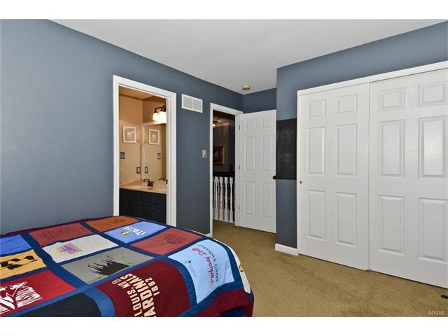 415 Leicester Sq, Ballwin, MO 63021 photo 32