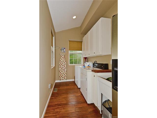 415 Leicester Sq, Ballwin, MO 63021 photo 14