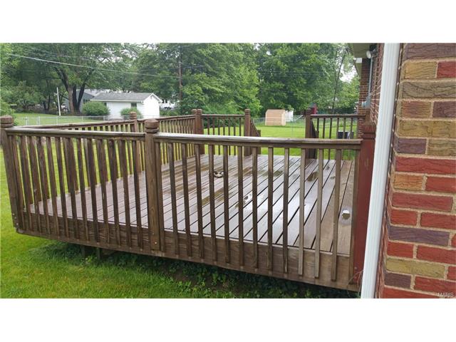 523 Harmony Ln, O'fallon, MO 63366 photo 2