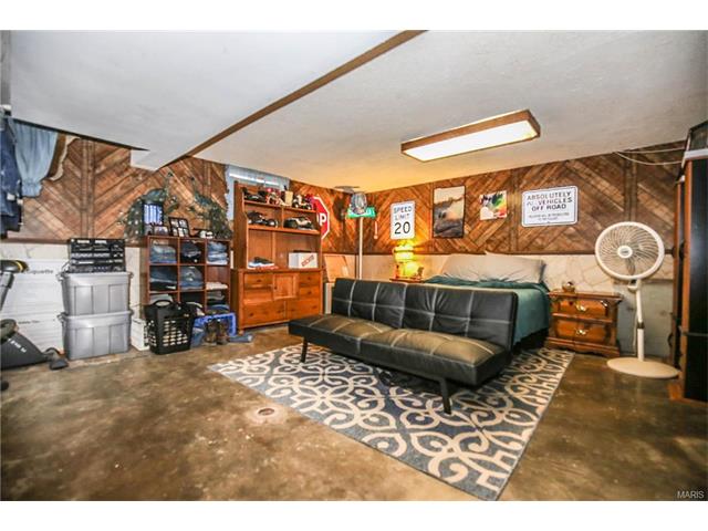 514 Joyce Ann Dr, Ballwin, MO 63021 photo 28