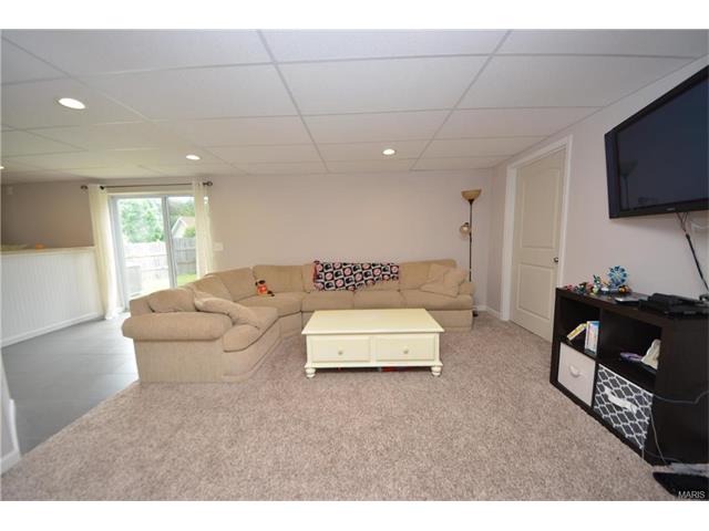 11 W Park Dr, O'fallon, MO 63366 photo 18