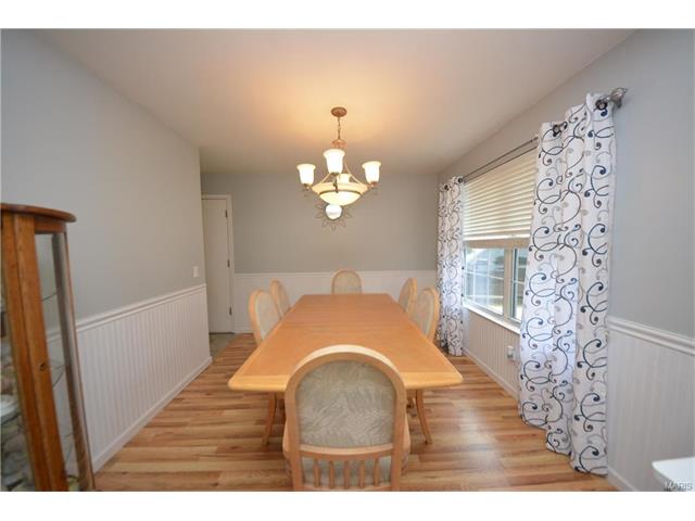 11 W Park Dr, O'fallon, MO 63366 photo 3
