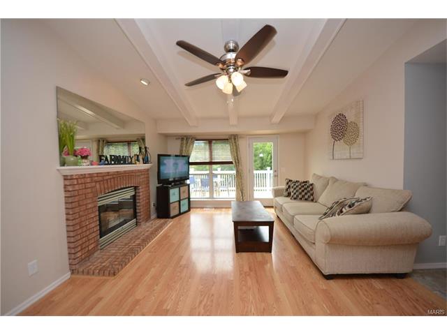 11 W Park Dr, O'fallon, MO 63366 photo 5