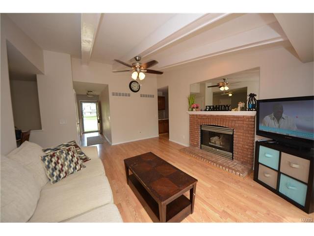 11 W Park Dr, O'fallon, MO 63366 photo 8