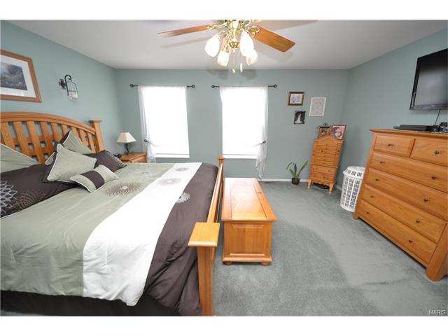 2 Ohio Valley Ct, O'fallon, MO 63366 photo 18