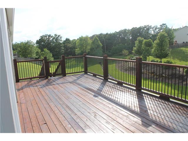 1121 Warm Winds Dr, O'fallon, MO 63366 photo 8