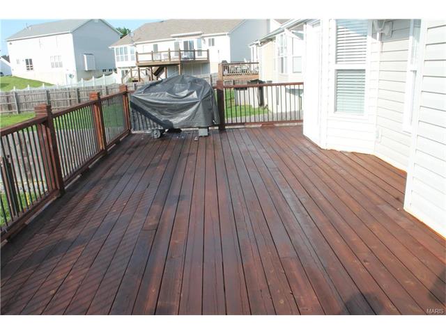 1121 Warm Winds Dr, O'fallon, MO 63366 photo 7