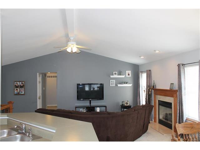 1121 Warm Winds Dr, O'fallon, MO 63366 photo 16